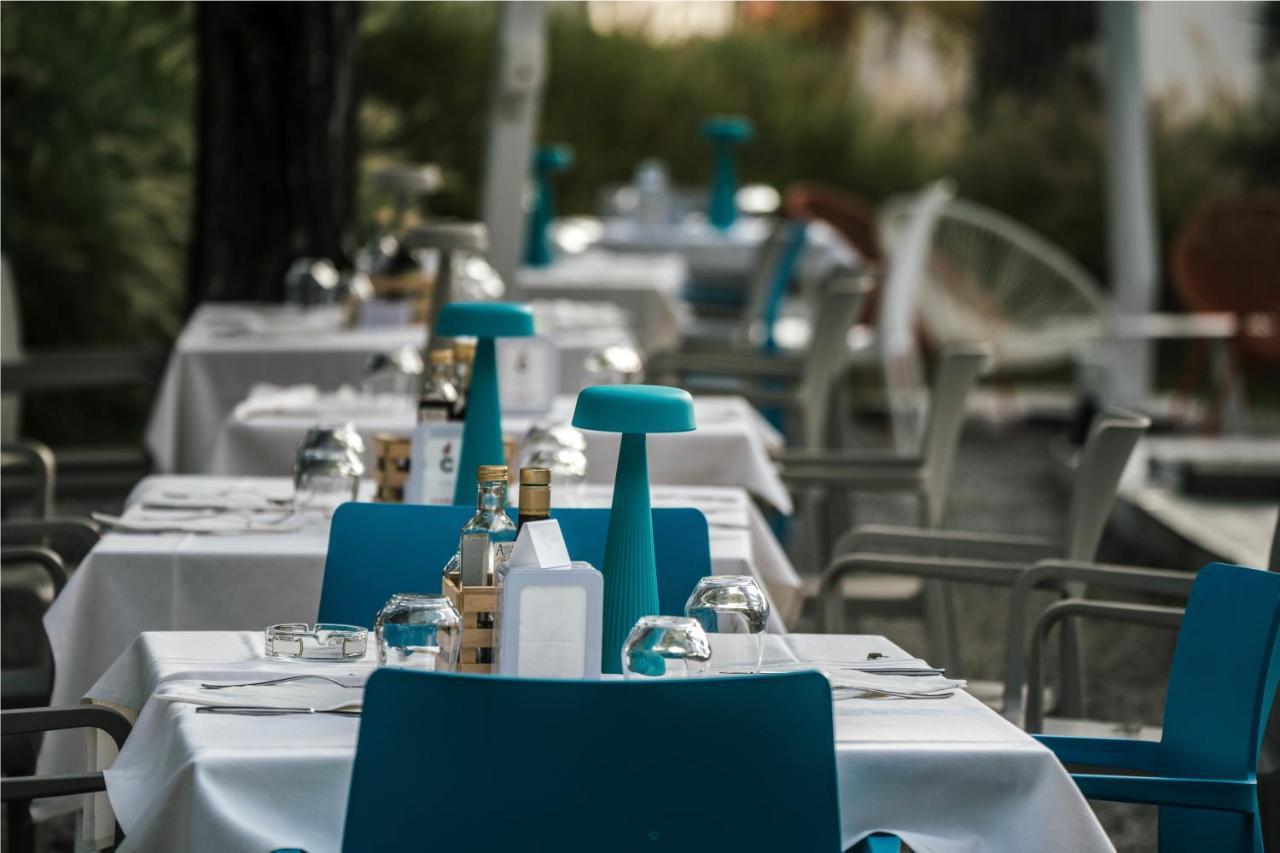 Estivo Premium Deluxe Mobile Homes On Malibu *