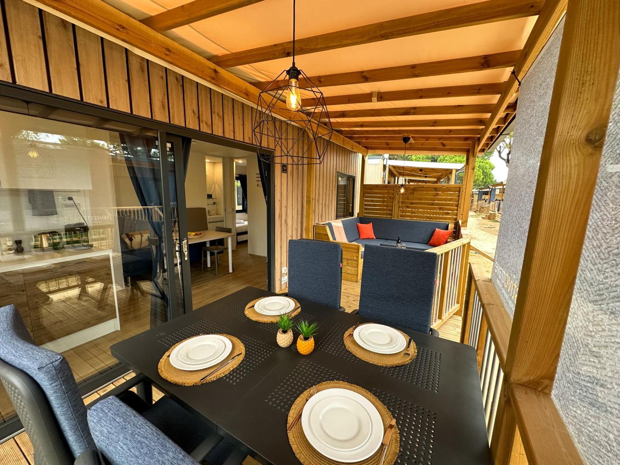 Campingplatz Estivo Premium Deluxe Mobile Homes On Malibu Lido di Jesolo