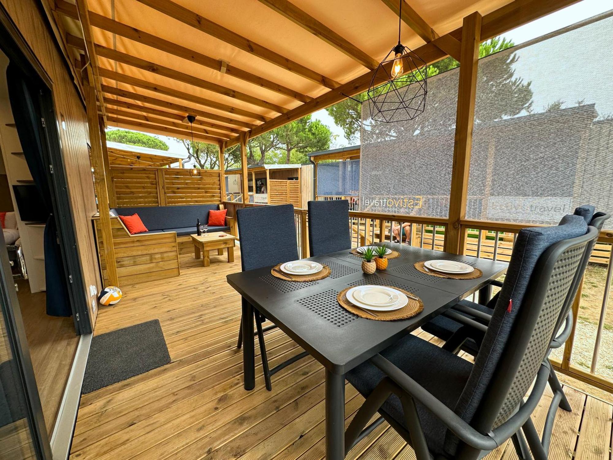 Estivo Premium Deluxe Mobile Homes On Malibu Campingplatz