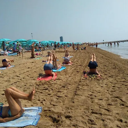 Estivo Premium Deluxe Mobile Homes On Malibu Campeggio Lido di Jesolo