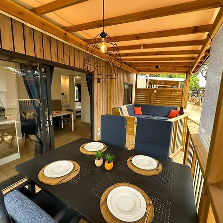 Campeggio Estivo Premium Deluxe Mobile Homes On Malibu Lido di Jesolo