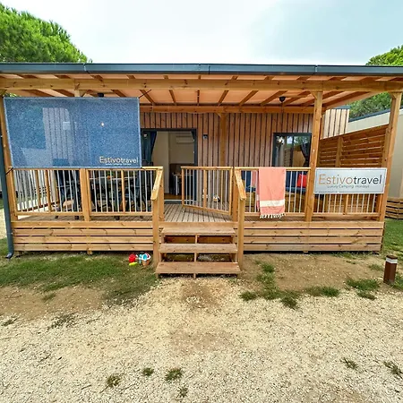 Campeggio Estivo Premium Deluxe Mobile Homes On Malibu *