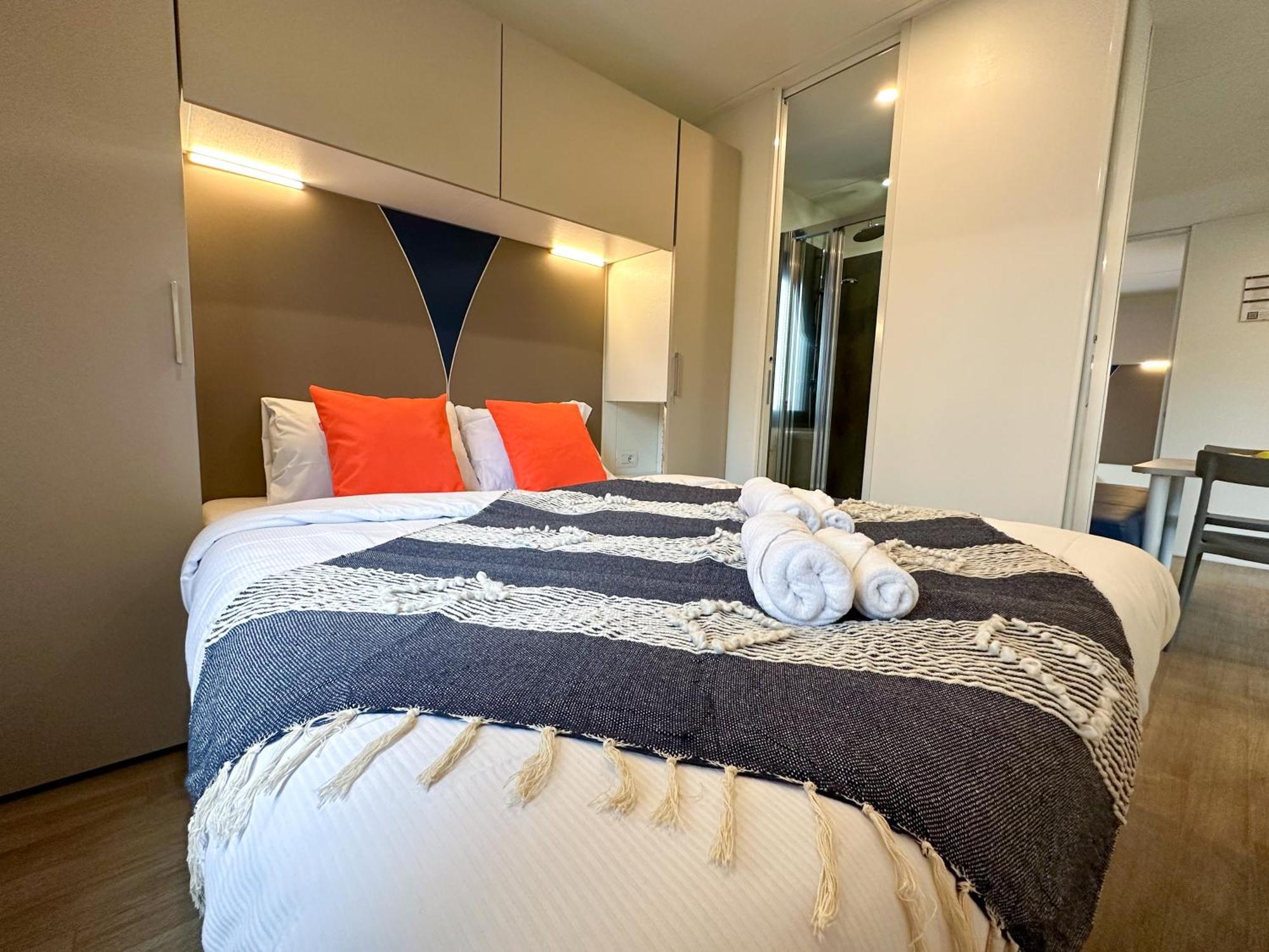 Campeggio Estivo Premium Deluxe Mobile Homes On Malibu *